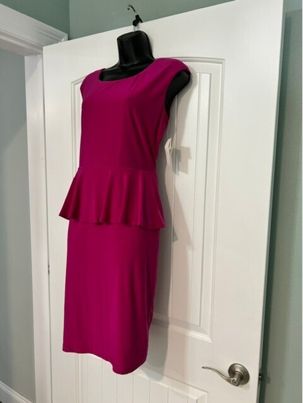 Flirty Hot Pink Peplum Dress NWT Ronni Nicole Size 8